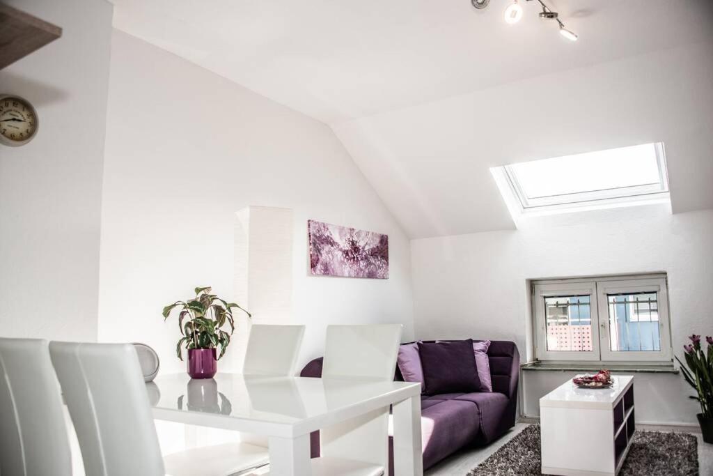 Pouringraz Fuer Kunst- Und Tennisliebhaber Appartement Graz
